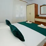 Forr - Hvar, Croatia * フヴァル