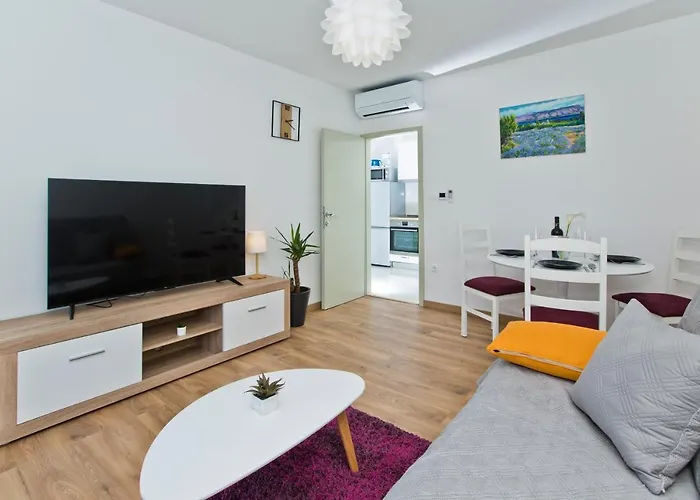 Forr - Hvar, Croatia * 赫瓦尔