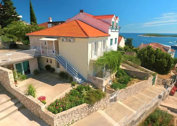 Forr - Hvar, Croatia * 赫瓦尔