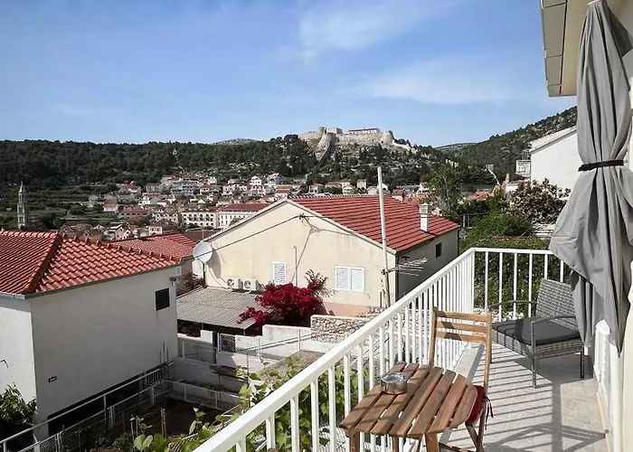 Forr - Hvar, Croatia 公寓 *