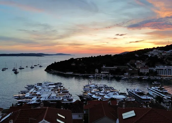 Forr - Hvar, Croatia 公寓 *